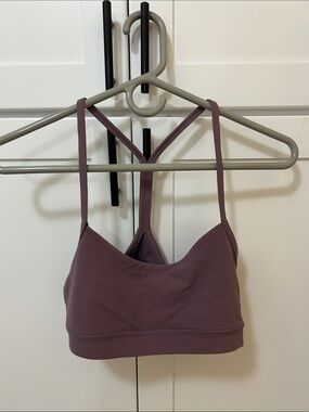 lululemon and Flow Y Sports Bra
